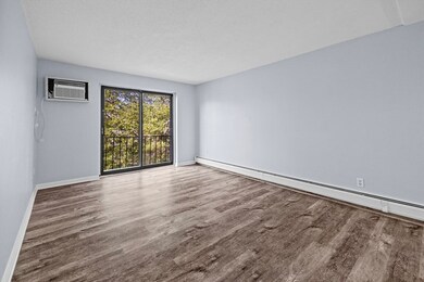 151 King St unit 308, Franklin, MA 02038 - photo 2