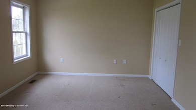 412 Jefferson St, Taylor, PA 18517 - photo 6