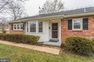 3823 Mode St, Fairfax, VA 22031 - photo 2