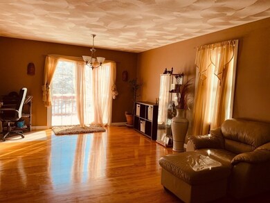 275 Mcmahon St, Fall River, MA 02721 - photo 3