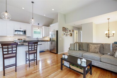 18 Weaver Ave, Newport, RI 02840 - photo 3