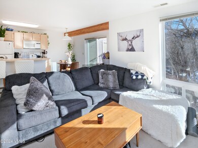 971-W-BC-Blvd-C4-MLS_04