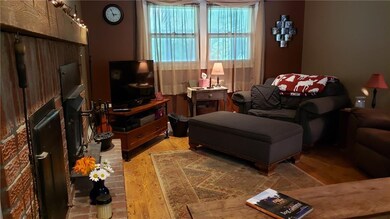 759 W Henry Rd, Thorntown, IN 46071 - photo 5