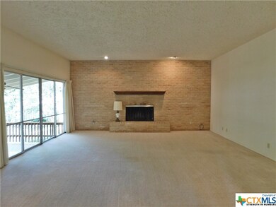 4 Timbercrest St, San Marcos, TX 78666 - photo 7