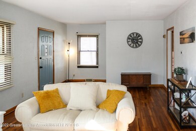 1228 Berten St, Lansing, MI 48910 - photo 4