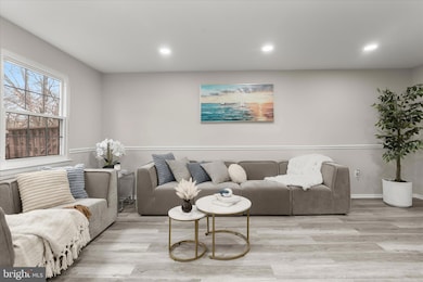 40 Badger Gate Ct, Catonsville, MD 21228 - photo 4