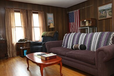 28 Oxford Ave, Dudley, MA 01571 - photo 7