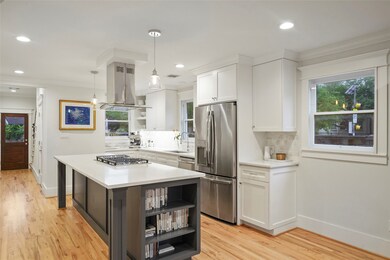 1138 Jerome St, Houston, TX 77009 - photo 2