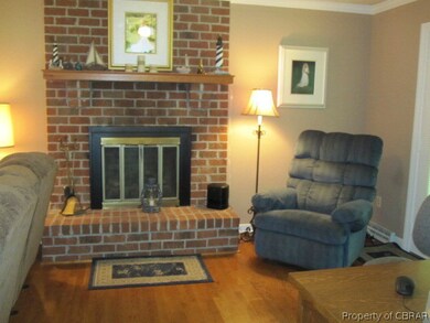 3910 Azalea Crescent, West Point, VA 23181 - photo 4