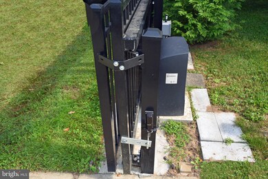 10723 Marietta St, Glenn Dale, MD 20769 - photo 5