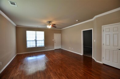 1153 Newcastle Dr, Weatherford, TX 76086 - photo 4