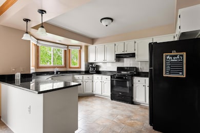 52389 Ridgeway Macomb3043