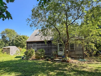 8 Hitchings Cir, Oak Bluffs, MA 02557 - photo 2