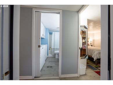 1415 S Bertelsen Rd unit 36, Eugene, OR 97402 - photo 7