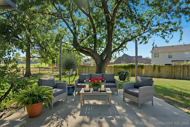 3902 S 201st East Ave, Broken Arrow, OK 74014 - photo 3