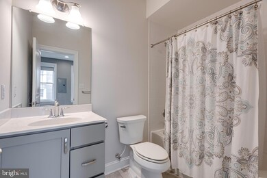 226 Valerie Ln, Wayne, PA 19087 - photo 6