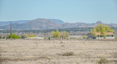 0 Off Mitchell unit 1002261, Paulden, AZ 86334 - photo 7