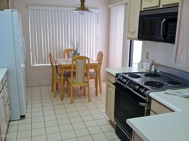 05 Kitchen