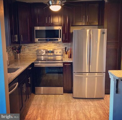 1200 Castlehaven Ct, Capitol Heights, MD 20743 - photo 5