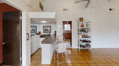 812 Virginia Ln, Ardmore, OK 73401 - photo 5