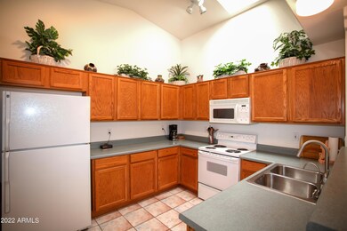 08 Kitchen