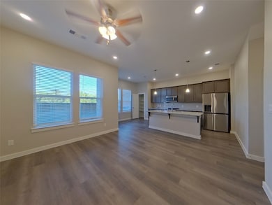 5476 Sandstone Dr, Garland, TX 75043 - photo 3