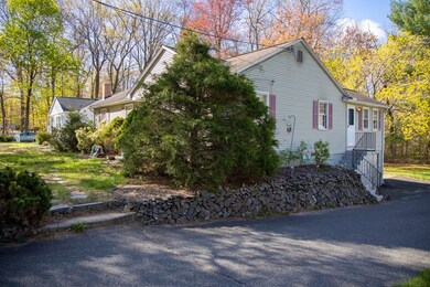 75 Sagamore Rd, West Springfield, MA 01089 - photo 4