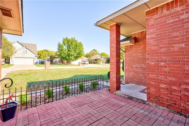 1100 Barbary Dr, Norman, OK 73072 - photo 6