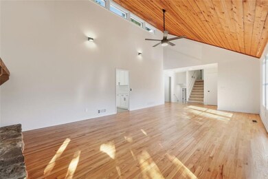 2161 Deep Woods Way unit 3, Marietta, GA 30062 - photo 3