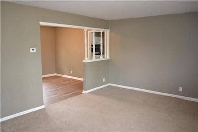 1211 E Monroe Dr, Shawnee, OK 74804 - photo 5