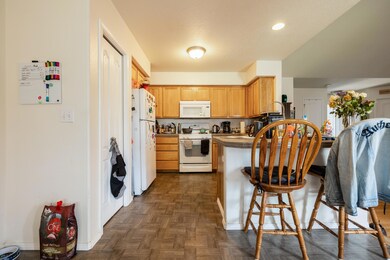 2520 NE 9th St 6 of 19