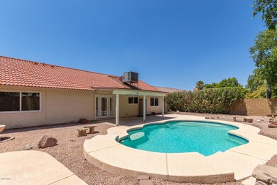 5812 E Enrose St, Mesa, AZ 85205 - photo 2