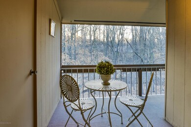 67 Western Reach, Red Bank, NJ 07701 - photo 2