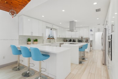 14401 SW 23rd St, Davie, FL 33325 - photo 4