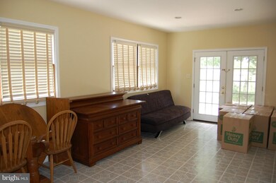 6422 Sunset Dr, Frederick, MD 21702 - photo 5