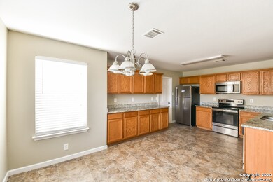 4026 Bear Oak Path, San Antonio, TX 78223 - photo 6