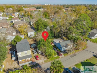 1136 E Waldburg St, Savannah, GA 31404 - photo 6