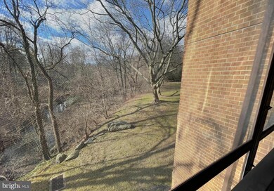 19 Rock Hill Rd unit 2D, Bala Cynwyd, PA 19004 - photo 3