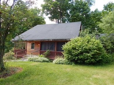 452 Huntville Rd, Fairfax, VT 05454 - photo 3