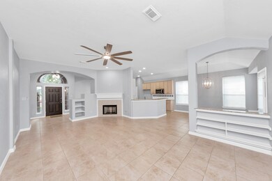 1819 Misty Falls Ln, Richmond, TX 77406 - photo 5