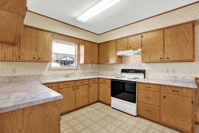 618 Cross Mountain Dr, Fredericksburg, TX 78624 - photo 6