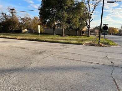 5th Kansas St, Rosenberg, TX 77471 - photo 4