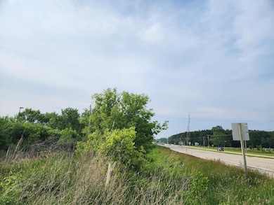 1250 Green Bay Rd, Kenosha, WI 53144 - photo 2