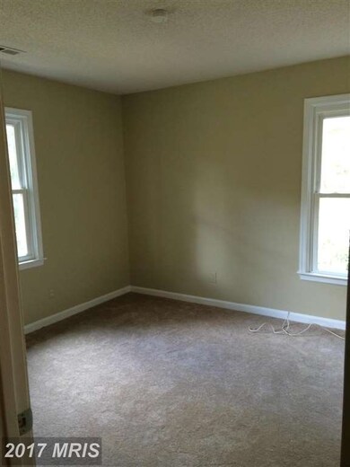 10717 Heatherwood Dr, Spotsylvania, VA 22553 - photo 7