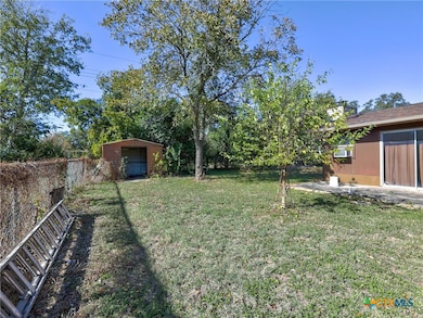 103 Lackey, Florence, TX 76527 - photo 5