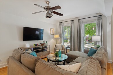 4813 N Seeley Ave, Chicago, IL 60625 - photo 2