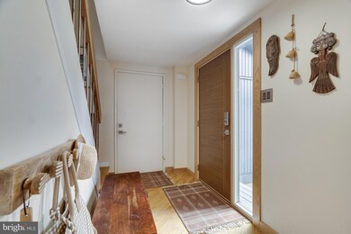 2508 Congreve Ct, Herndon, VA 20171 - photo 3