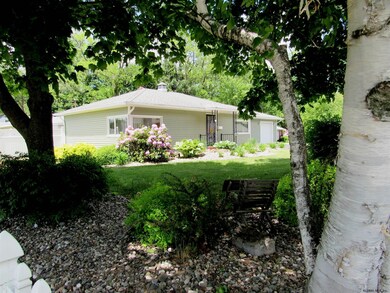 322 Eastern Ave, Rensselaer, NY 12144 - photo 3