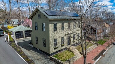 24 Tyng St, Newburyport, MA 01950 - photo 3