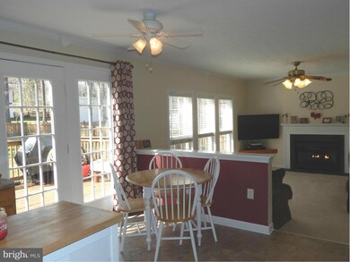 607 Southampton Dr, Ruther Glen, VA 22546 - photo 4